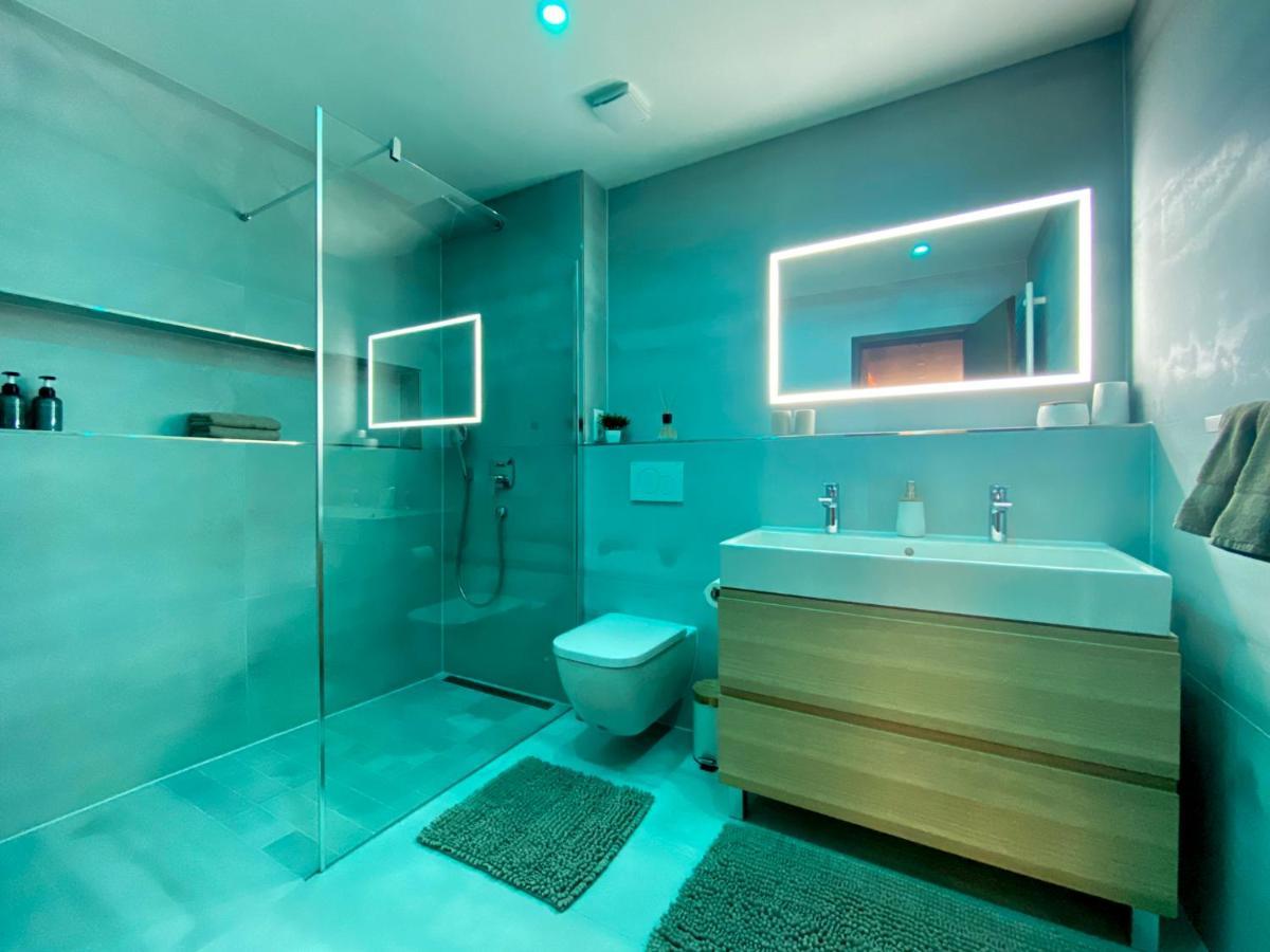 Modernes Apartment In Zentrumsnaehe Mit Eigenem Stellplatz バーデン＝バーデン エクステリア 写真