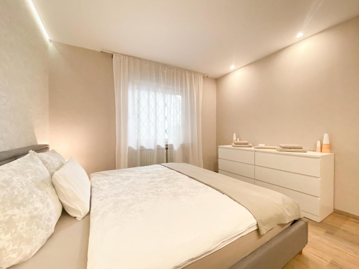 Modernes Apartment In Zentrumsnaehe Mit Eigenem Stellplatz バーデン＝バーデン エクステリア 写真